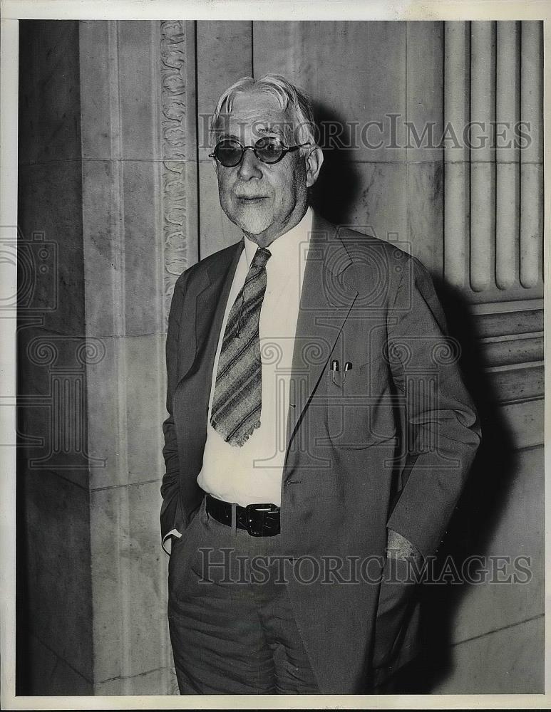 1939 Press Photo Executive Paul Burnett at National Monopoly Investigation - Historic Images
