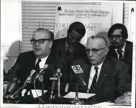 1970 Press Photo Metro Transportation Authority William J Ronan - nea78024 - Historic Images