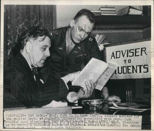 1948 Press Photo Prof John HH Lyon English Dept Adviser At Columbia University - Historic Images