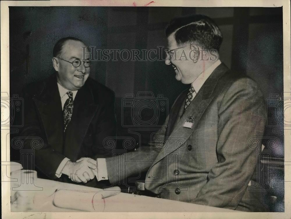 1942 Press Photo Donald Nelson, War Production Board, &amp; Mayor Edward Kelly - Historic Images