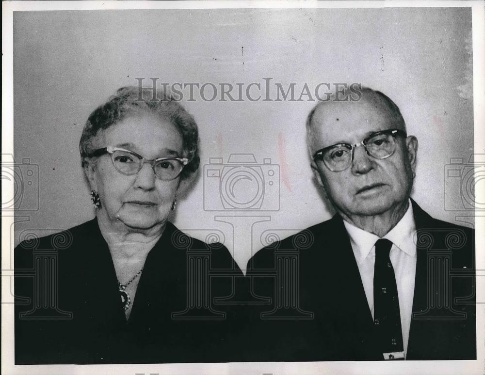 1967 Press Photo Mr. and Mrs. John Valko on their anniversary - Historic Images