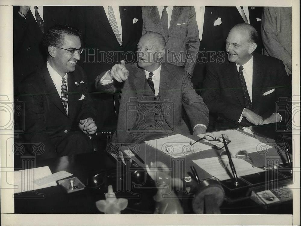 1958 Press Photo Charles Rhyne, Of Barr Ass., Pres. Eisenhower Receive Governors - Historic Images