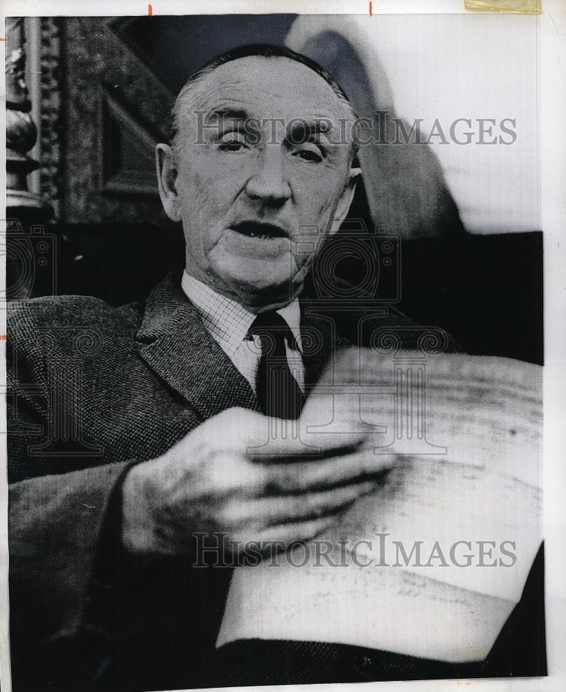 1971 Press Photo Senate Democratic Leader Mike Mansfield in Reception Room - Historic Images
