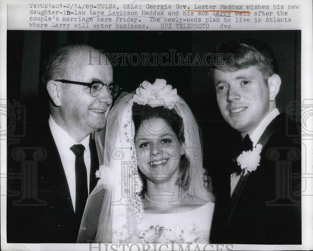 1969 Press Photo Georgia Governor Lester Maddox Kaye Levinson Maddox Marriage - Historic Images