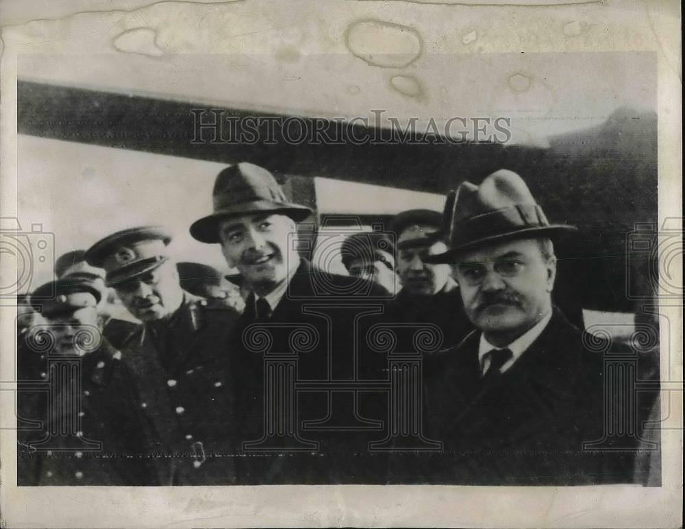 1943 Press Photo British Foreign Min. Anthony Eden Arrives In Moscow For Meeting - Historic Images