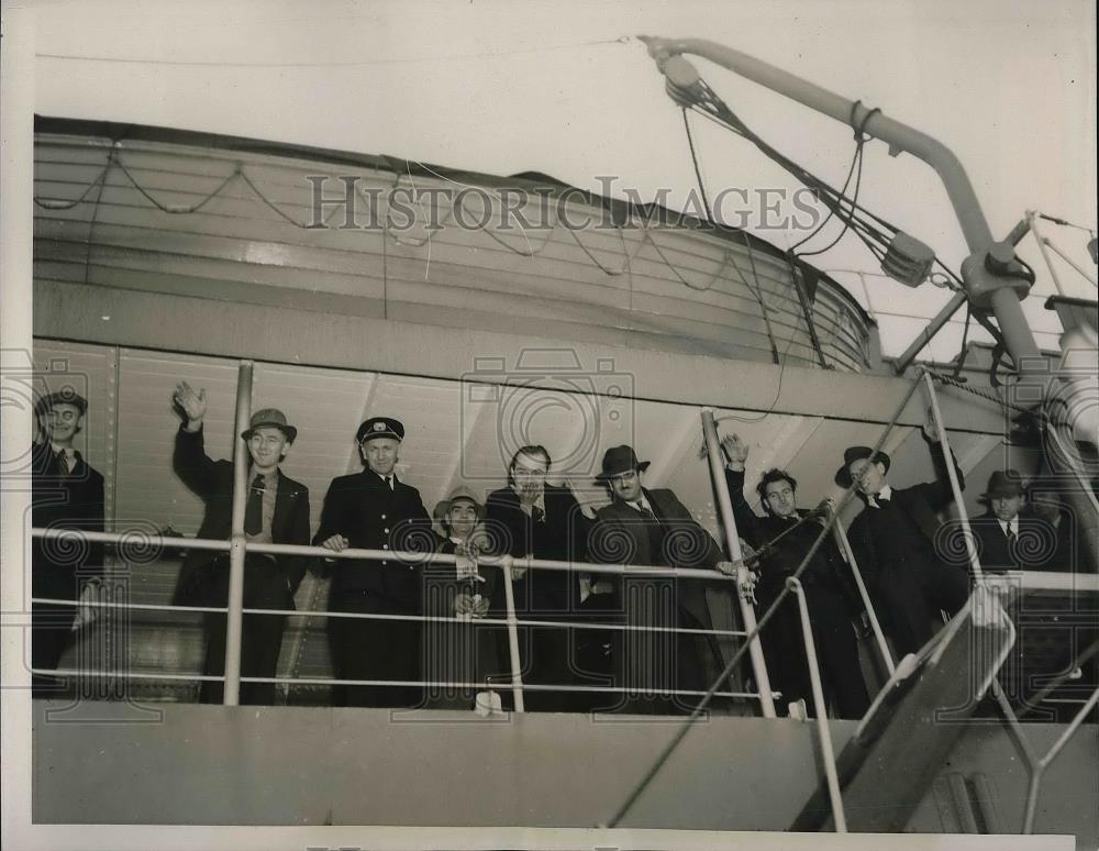 1940 Press Photo Prins WIllem III 2,800 Ton Steamship - Historic Images