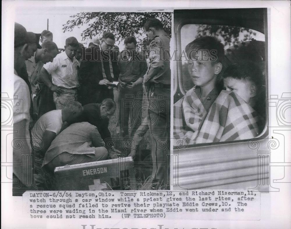 1954 Press Photo Dayton, Ohio Tom Rickman, R Hiserman &amp; drowning victim Ed Crews - Historic Images