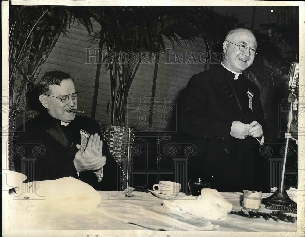 1941 Press Photo Archbishop Spellman &amp; Monsignor Edward Hoar With Cigar - Historic Images