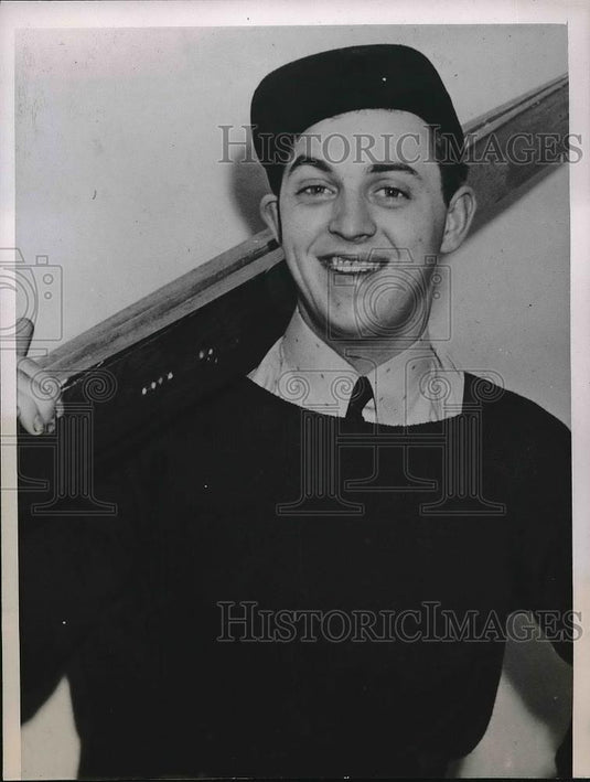 1939 Press Photo Bob Roecker of Minn. longest Ski Jump record holder. - Historic Images