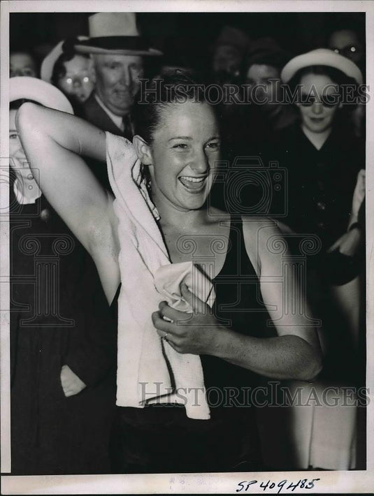 1937 Press Photo Katherine Rawls Wins More Swimming Titles in San Francisco - Historic Images