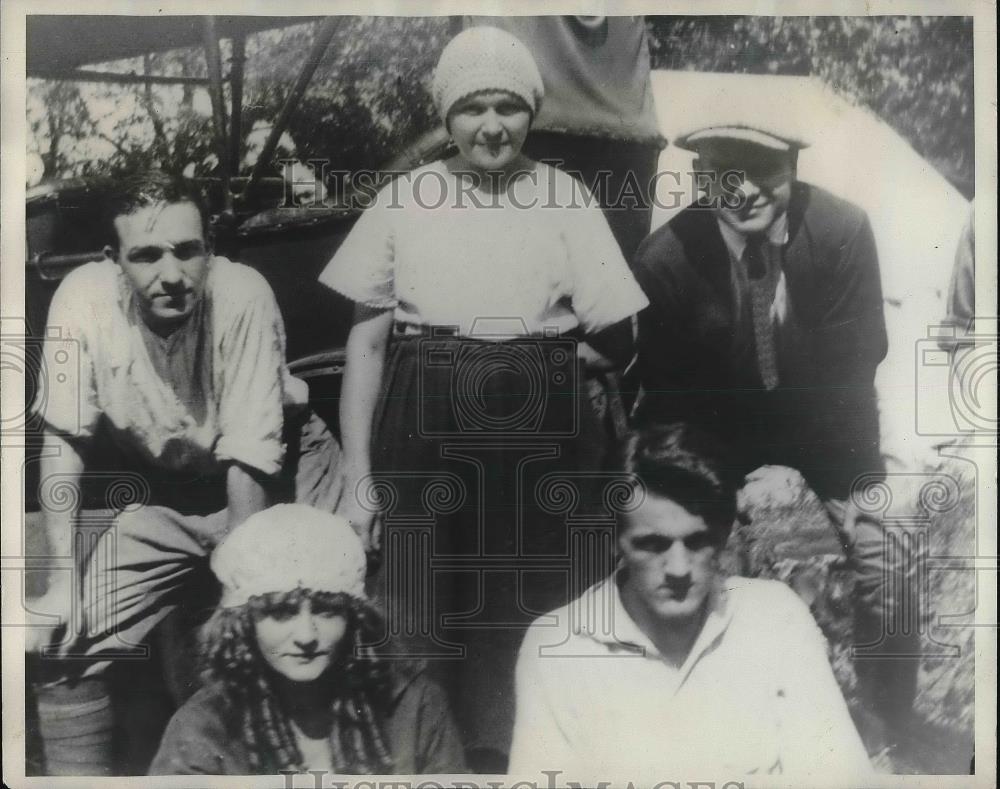 1930 Press Photo Mrs. Pelletier found shot to death, her Children - Historic Images