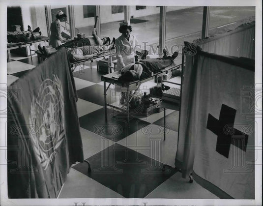 1951 Press Photo Un Building in New York Red Cross Blood Donation - Historic Images