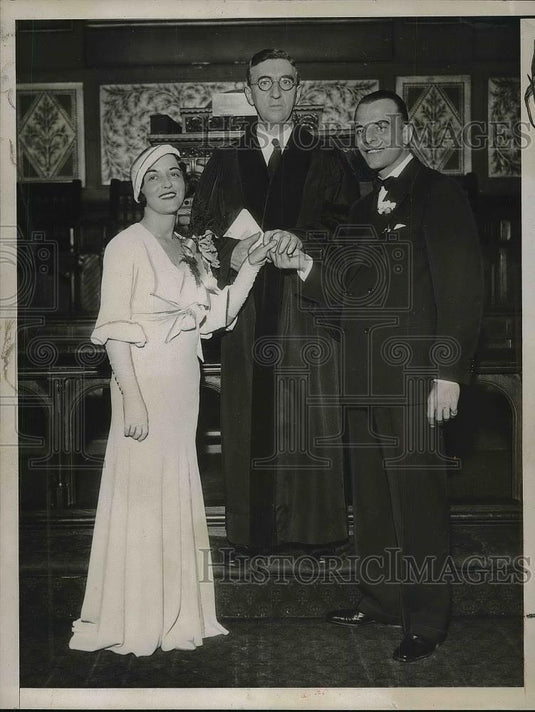 1932 Press Photo Actor Hal Shubert With Wife & Rev. Wilber T. Clemens - Historic Images