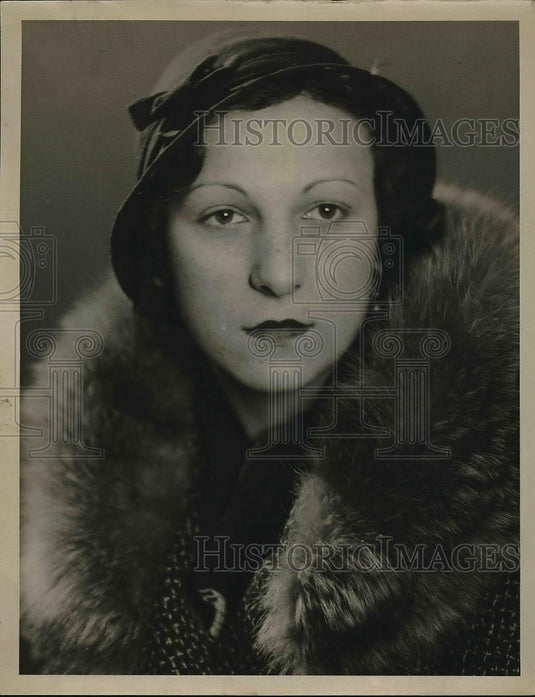 1937 Press Photo Helen Whistler, 1824 W. 47th St. - Historic Images
