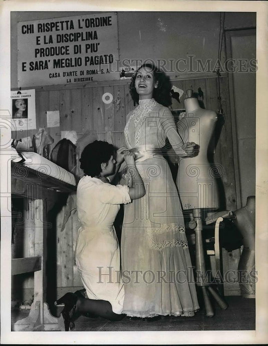 1939 Press Photo Elena Zareschi Fitted For Dress For Upcoming Play - Historic Images