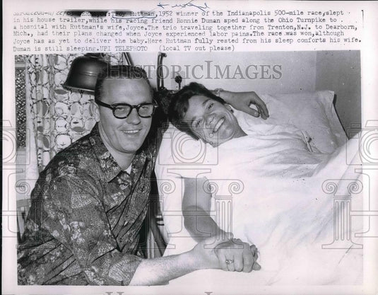 1963 Press Photo Troy Ruttman, Winner of Indy 500 Race With Wife in Hospital - Historic Images