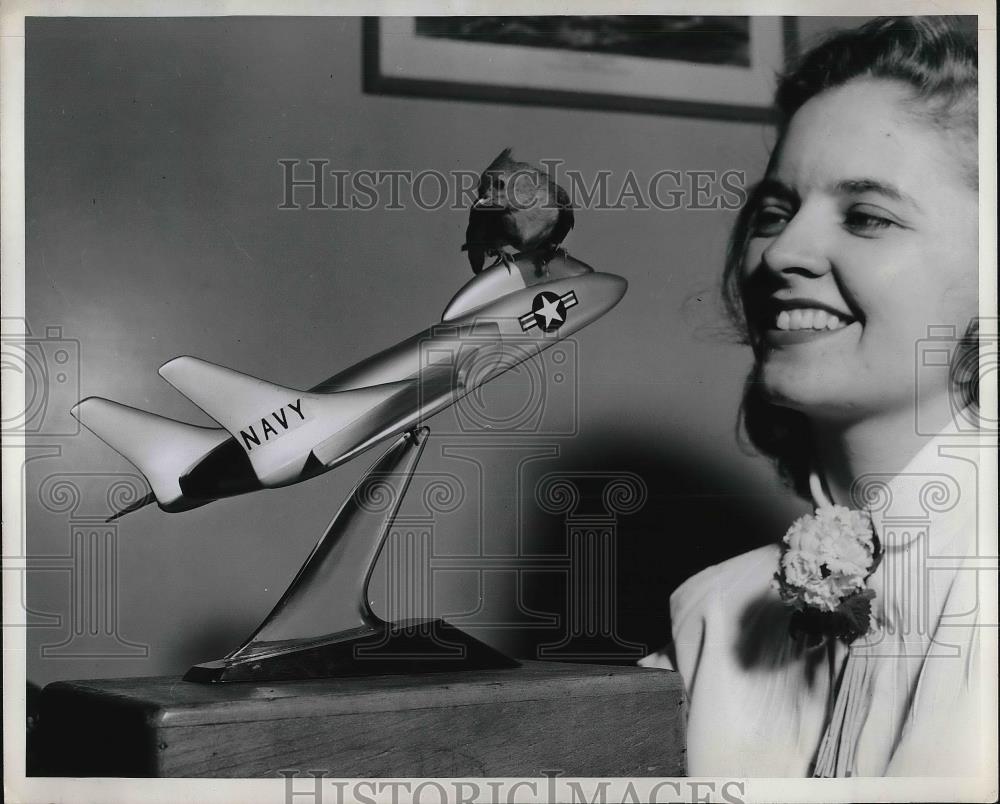 1954 Press Photo Titmouse &amp; Virginia Young - Historic Images