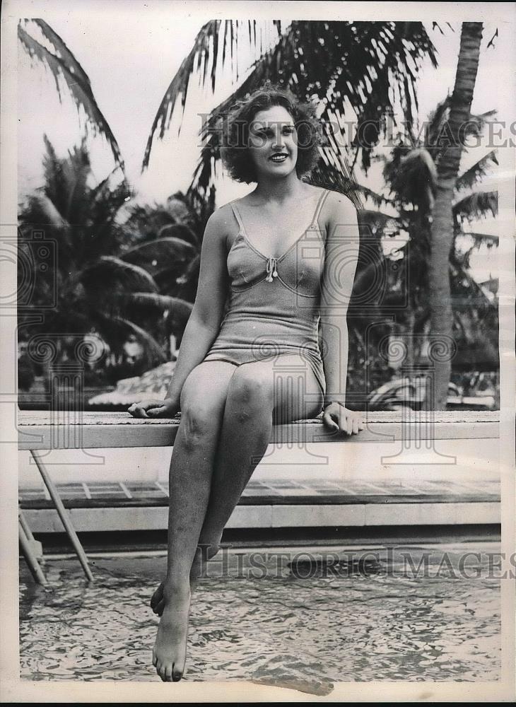 1940 Press Photo Metropolitan 100 Meter Winner Pat Ryan in Miami Beach, Florida - Historic Images