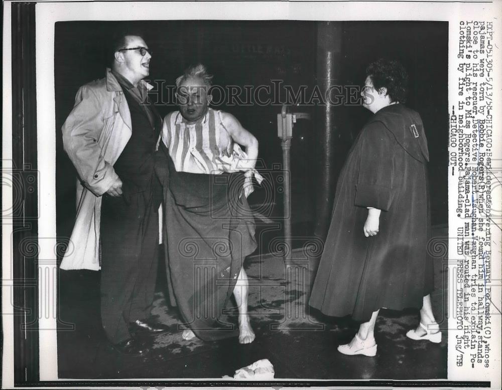 1958 Press Photo Bernard Pelomski goofing off w/ Bobbie Rogers &amp; Robert Vaughan - Historic Images