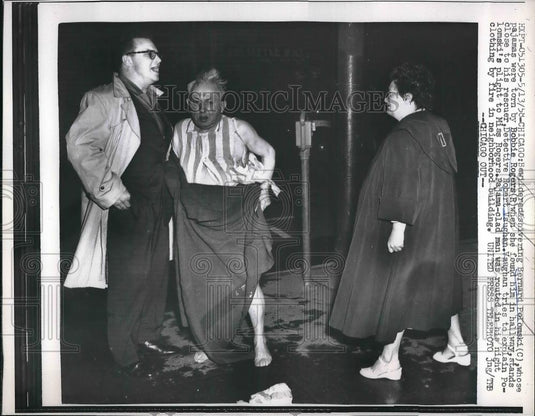 1958 Press Photo Bernard Pelomski goofing off w/ Bobbie Rogers & Robert Vaughan - Historic Images