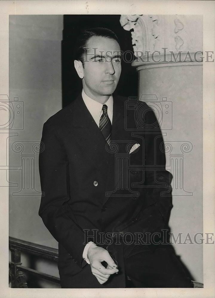 1938 Press Photo Theodore Weicker Jr NY Stock Brker - Historic Images