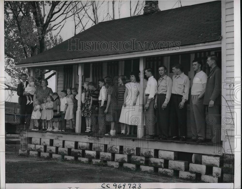 1951 Press Photo Gerrit Kodienga Fathers Day Committee - Historic Images