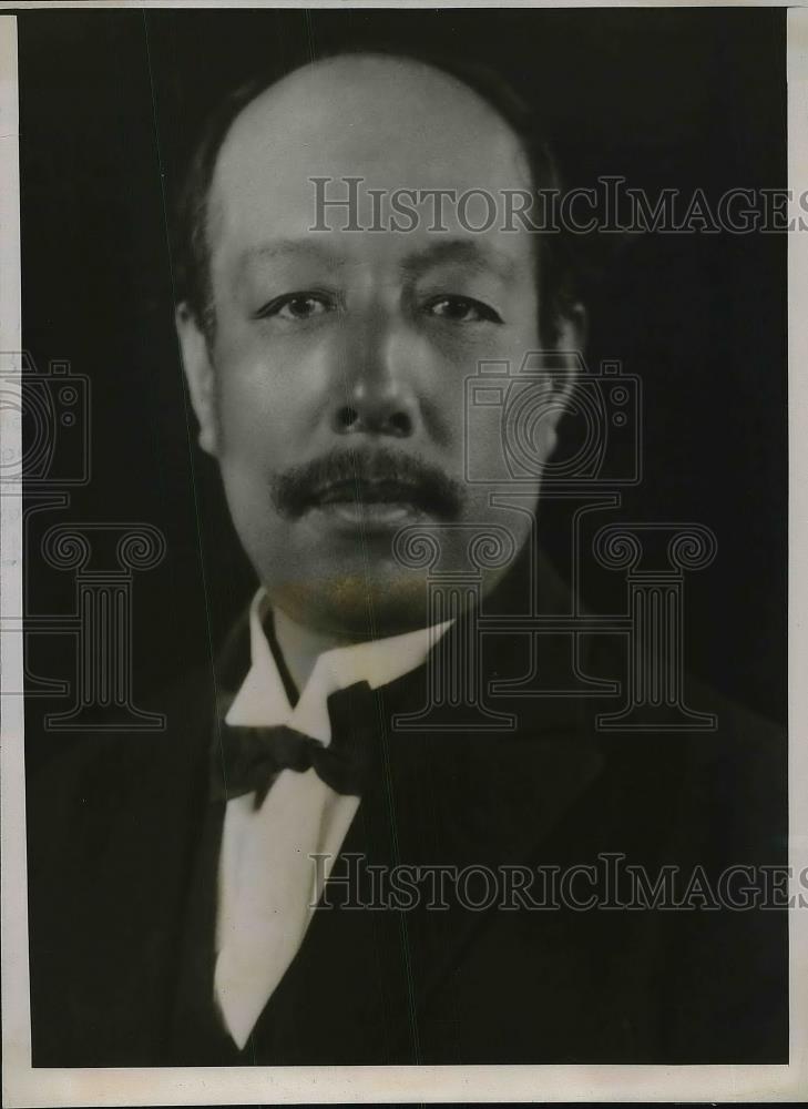 1926 Press Photo Prof. Suzaki, Japanese Artist - Historic Images