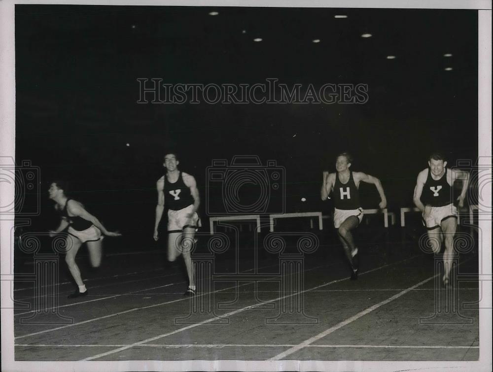 1938 Press Photo JM Shields Of Yale Setting New Record at Quadrangular Meet - Historic Images