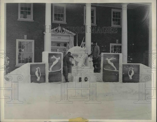 1934 Press Photo Dartmouth Univ. Winter carnival skiers - Historic Images