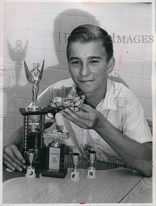 1966 Press Photo Alan Zmija with a trophy - Historic Images