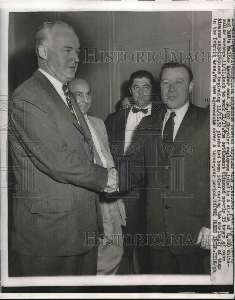 1958 Press Photo Chrysler VP, John Deary,UAW&#39;s Walter Reuther - Historic Images