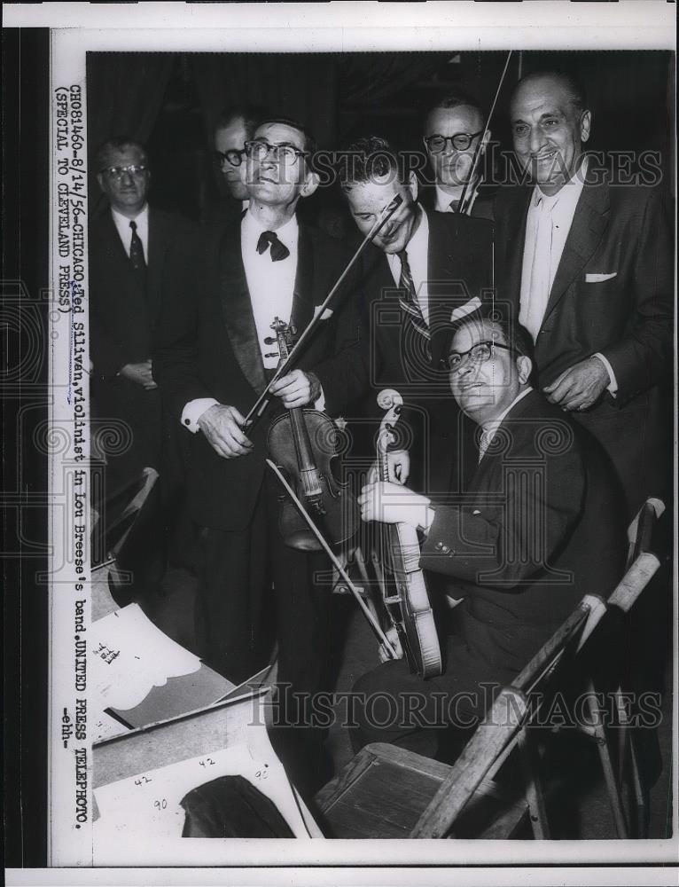 1956 Press Photo Ted Sullivan Violinist In Lou Breese&#39;s Band - Historic Images