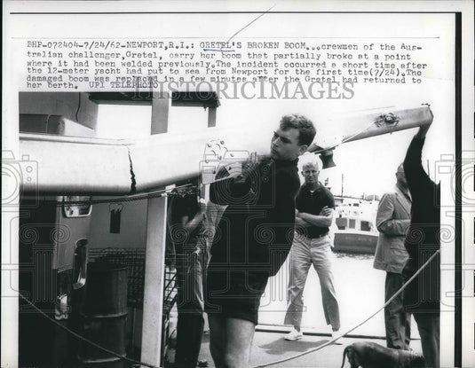 1962 Press Photo Gretel's broken Boom Tralian Challenger - Historic Images