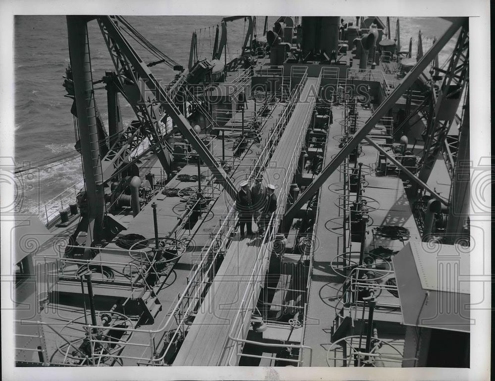 1945 Press Photo Bilge deck of the Goethals, largest seagoing hopper - Historic Images