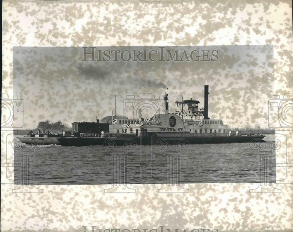 1947 Press Photo Veteran side-wheeler George H. Walker, built in 1923 - Historic Images