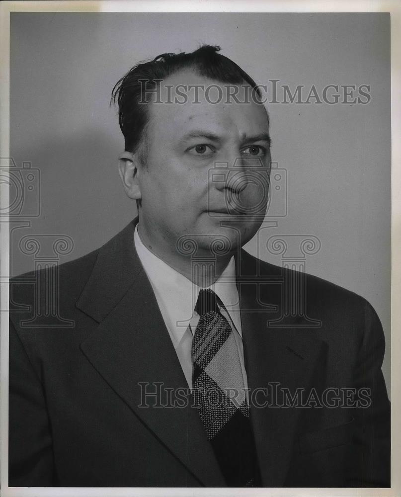 1962 Press Photo Ernest Molner of Cleveland Pneumatic Tool Company - Historic Images