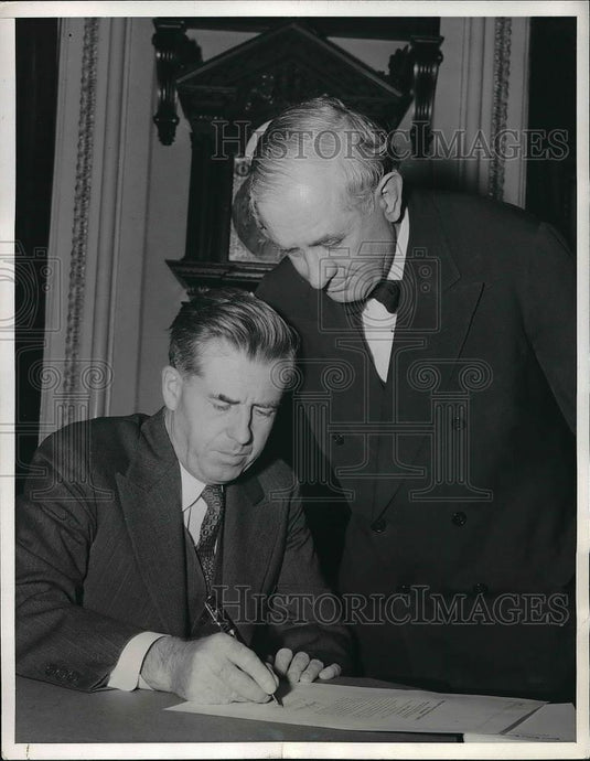 1941 Press Photo Chairman Tom Connelly Senate Foreign Committee - Historic Images