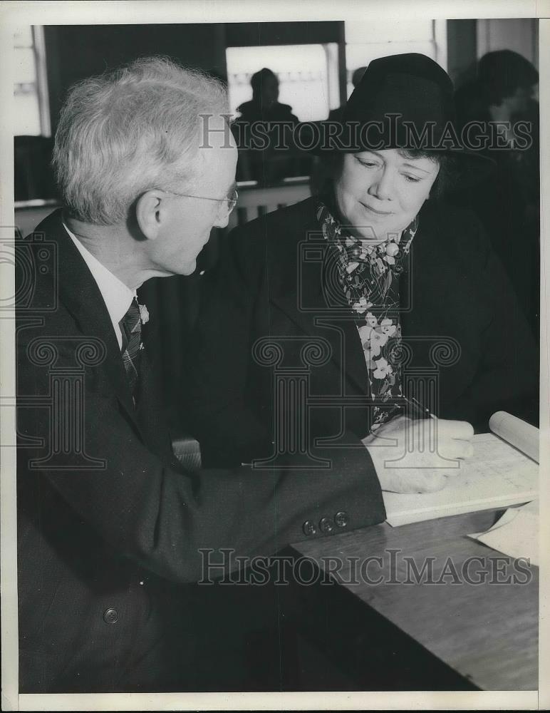 1937 Press Photo Mrs America Grant widow of US Grant Jr son of the former - Historic Images