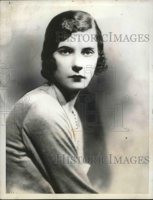 1934 Press Photo Julien St.Charles Chaqueneau,New York Society Woman. - Historic Images