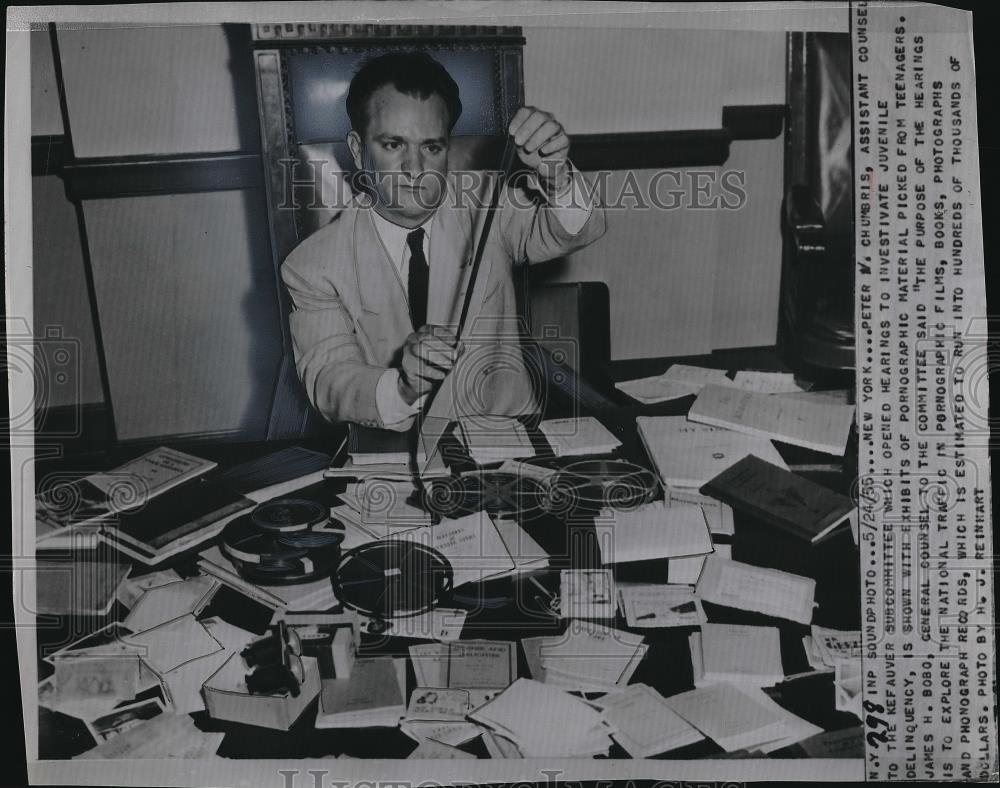 1955 Press Photo Asst Counsel Peter Chumbris Opens Hearings - Historic Images