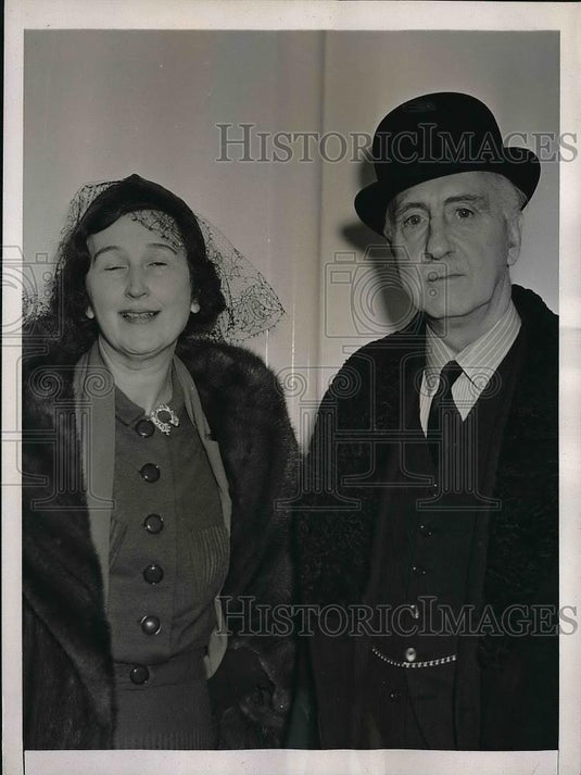 1938 Press Photo Lord & Lady Sackville Of London Arrive In New York - Historic Images
