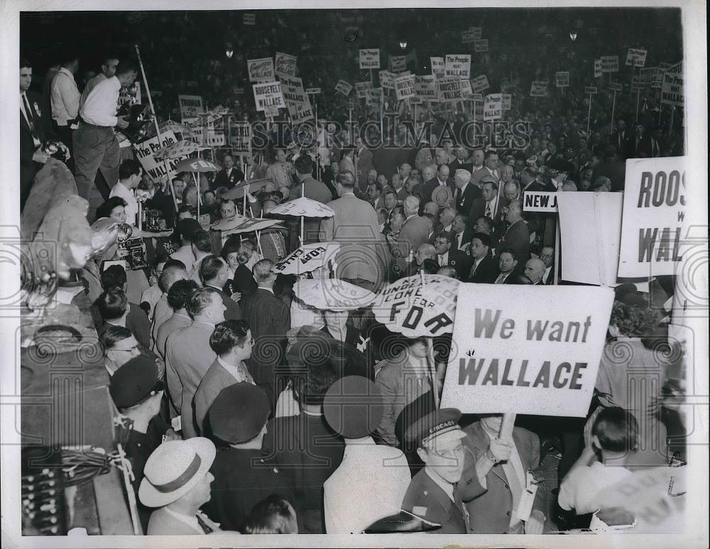 1944 Press Photo Demonstrating delegates Democratic National Convention - Historic Images