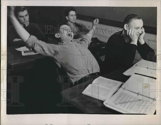 1939 Press Photo Toledo Students - Historic Images