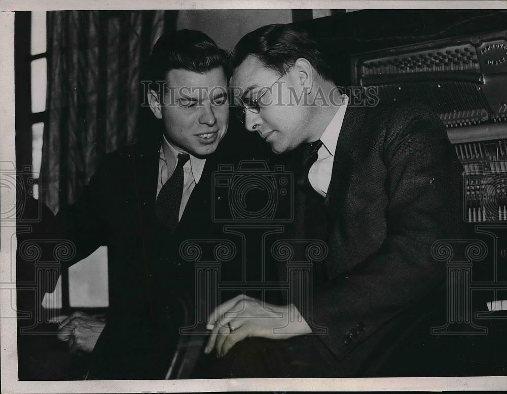 1937 Press Photo Roy Reuther and Homer Martin of Auto WOrkers of America - Historic Images