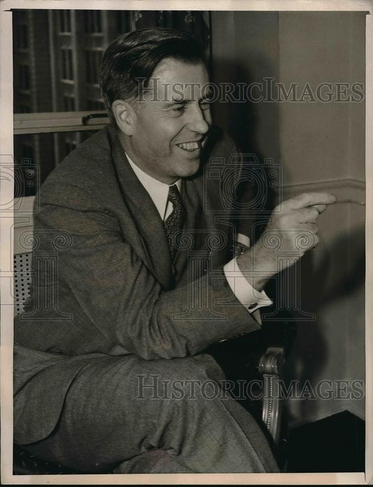 1940 Press Photo Secretary of Agriculture Henry A. Wallace Palmer House Chicago - Historic Images