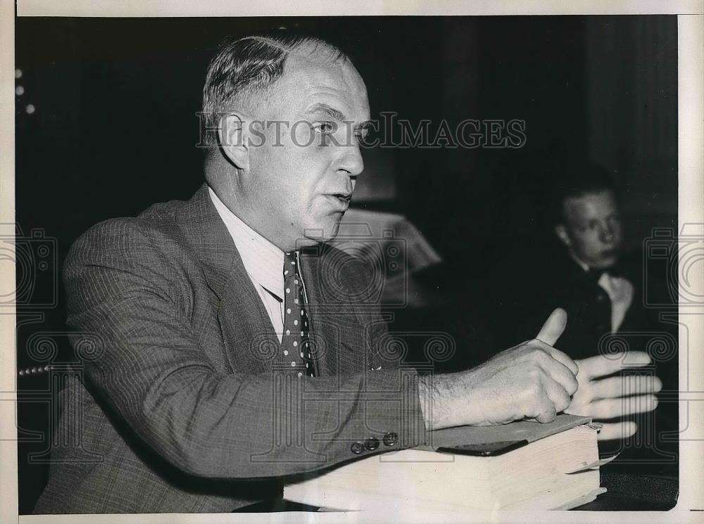 1938 Press Photo Harold Mulbar testifies about worker&#39;s strikes - nea96686 - Historic Images