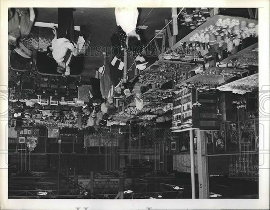 1941 Press Photo General View of Articles auctioned off - Historic Images