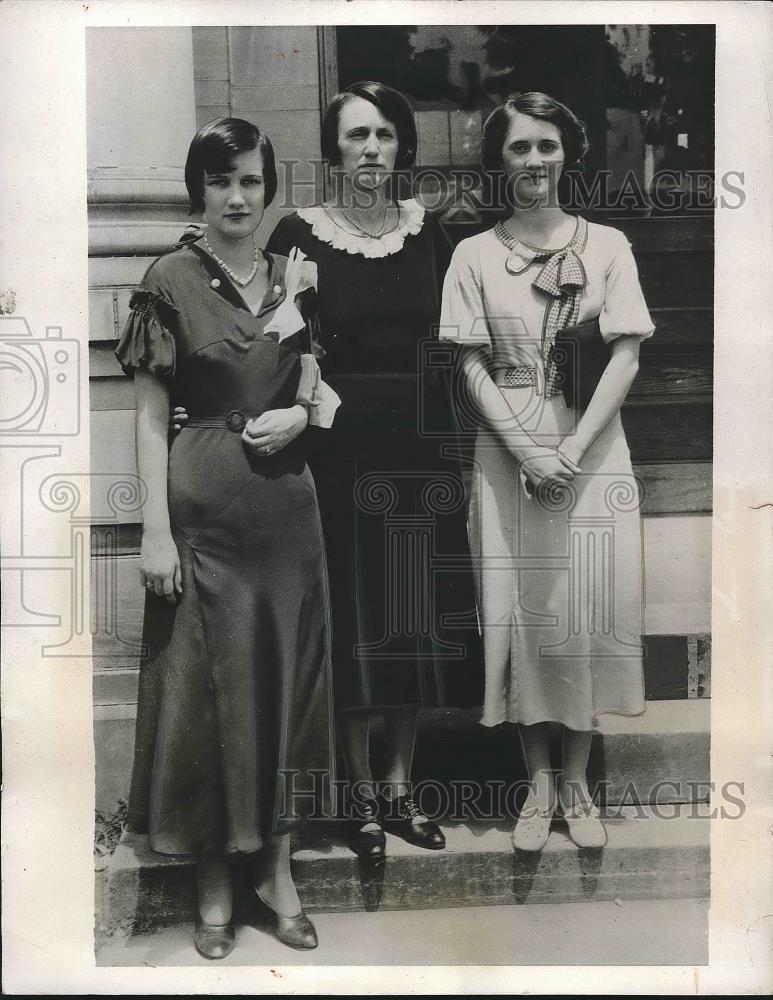 1933 Press Photo Mrs. O. Crowder Nowell, daughters Ruby Jo, Helen - Historic Images