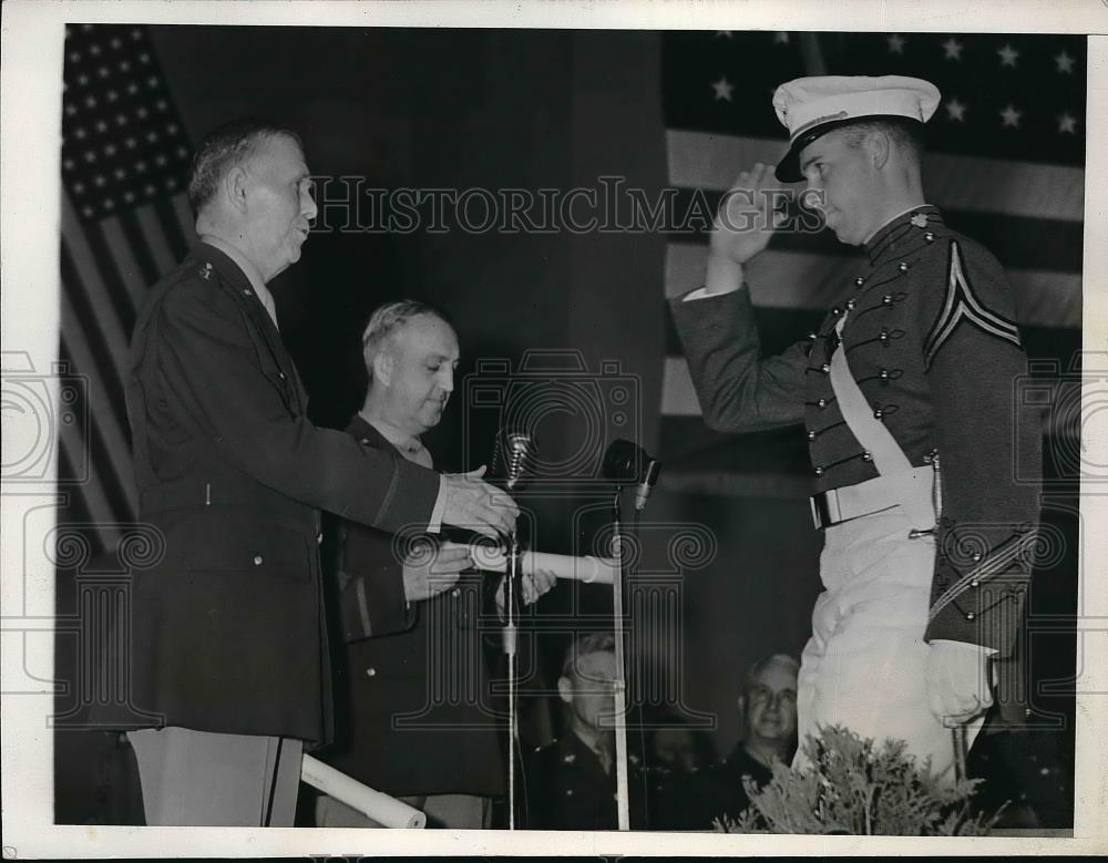 1942 Press Photo Cadet William Morgan with Gen. George Marshall - Historic Images