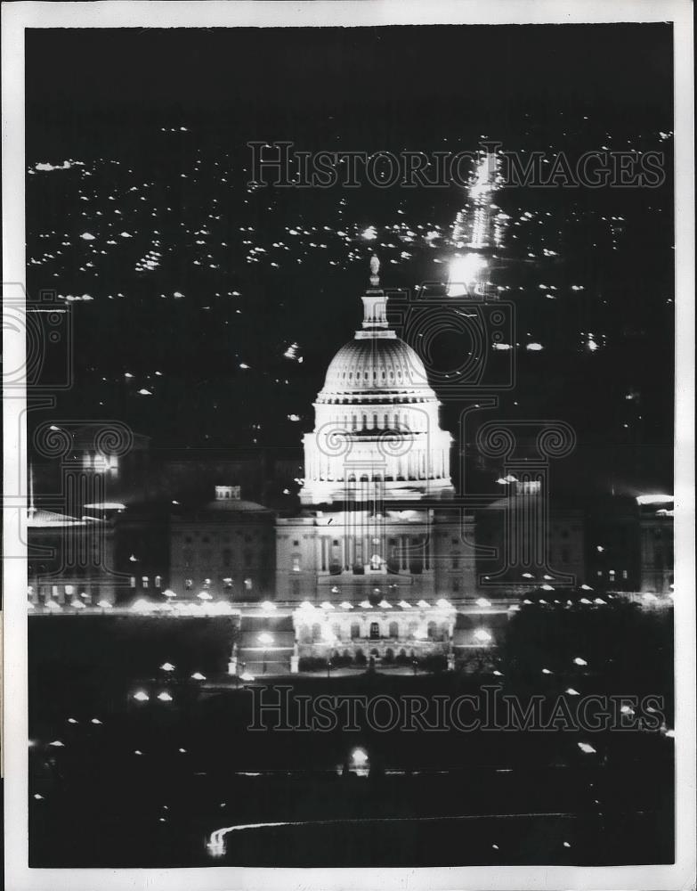 1959 Press Photo Washington D.C. Summer Lights Over The Capitol - neb18057 - Historic Images